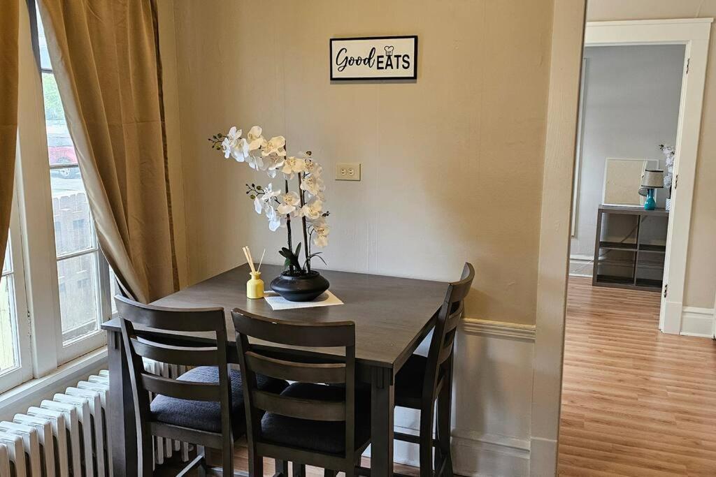 Terrace House Apartment Muskegon Bagian luar foto